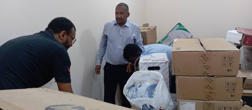 تجهيز المعدات 